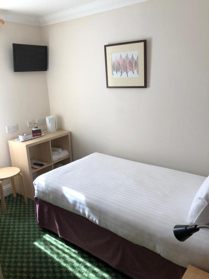 Granby Hotel Gravesend Bagian luar foto