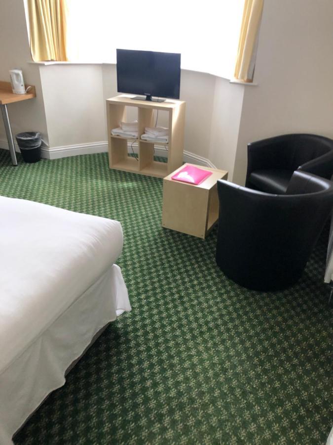 Granby Hotel Gravesend Bagian luar foto