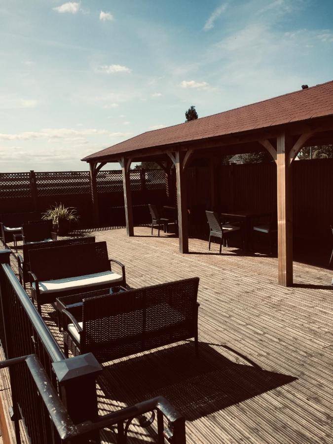 Granby Hotel Gravesend Bagian luar foto
