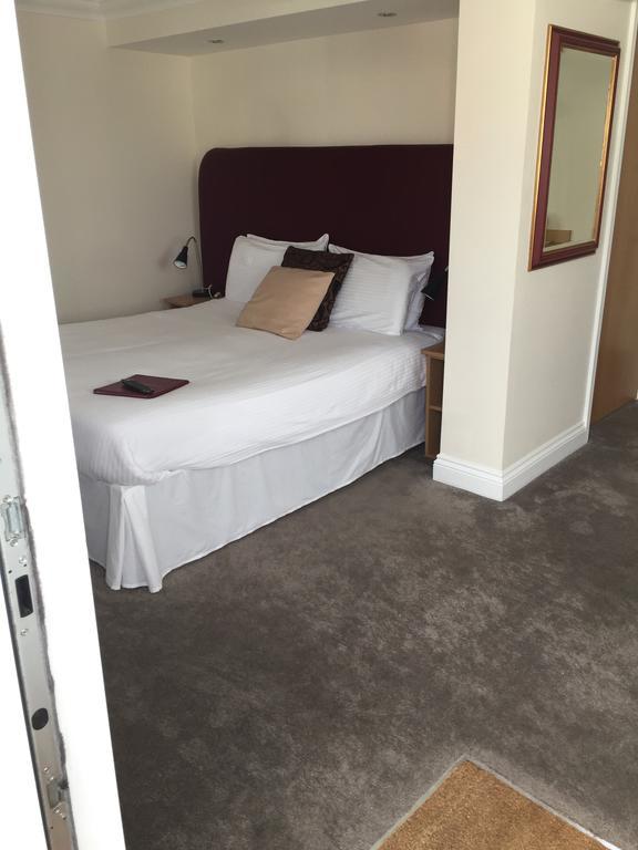 Granby Hotel Gravesend Bagian luar foto