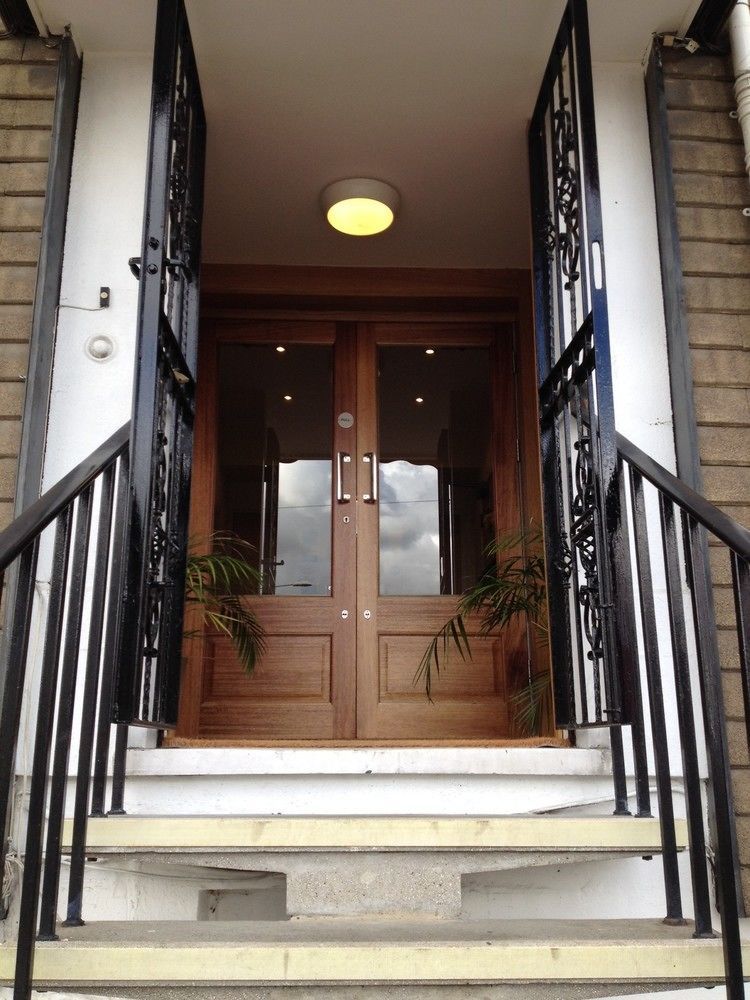 Granby Hotel Gravesend Bagian luar foto