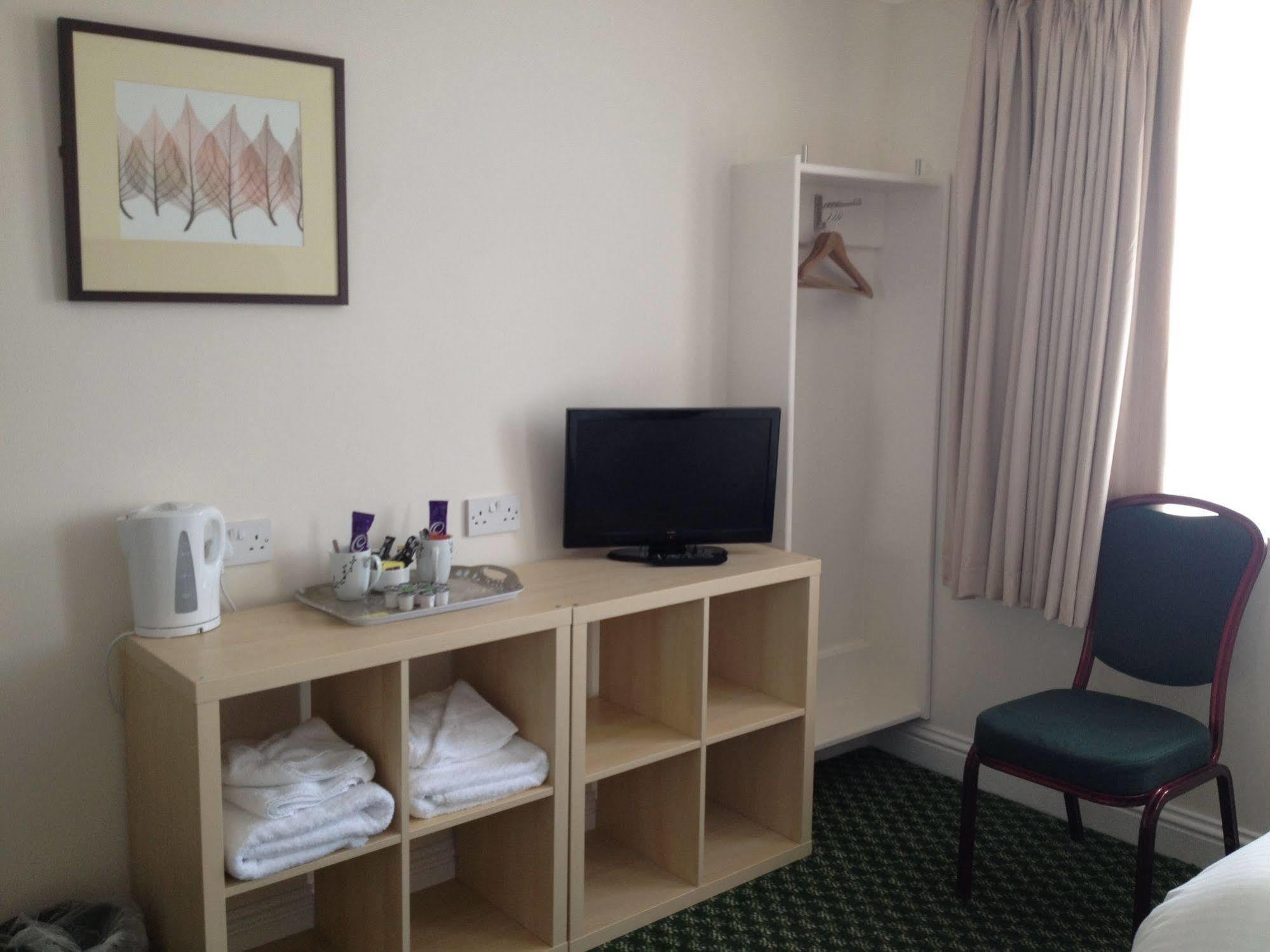 Granby Hotel Gravesend Bagian luar foto